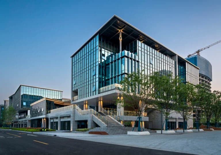 Commercial building